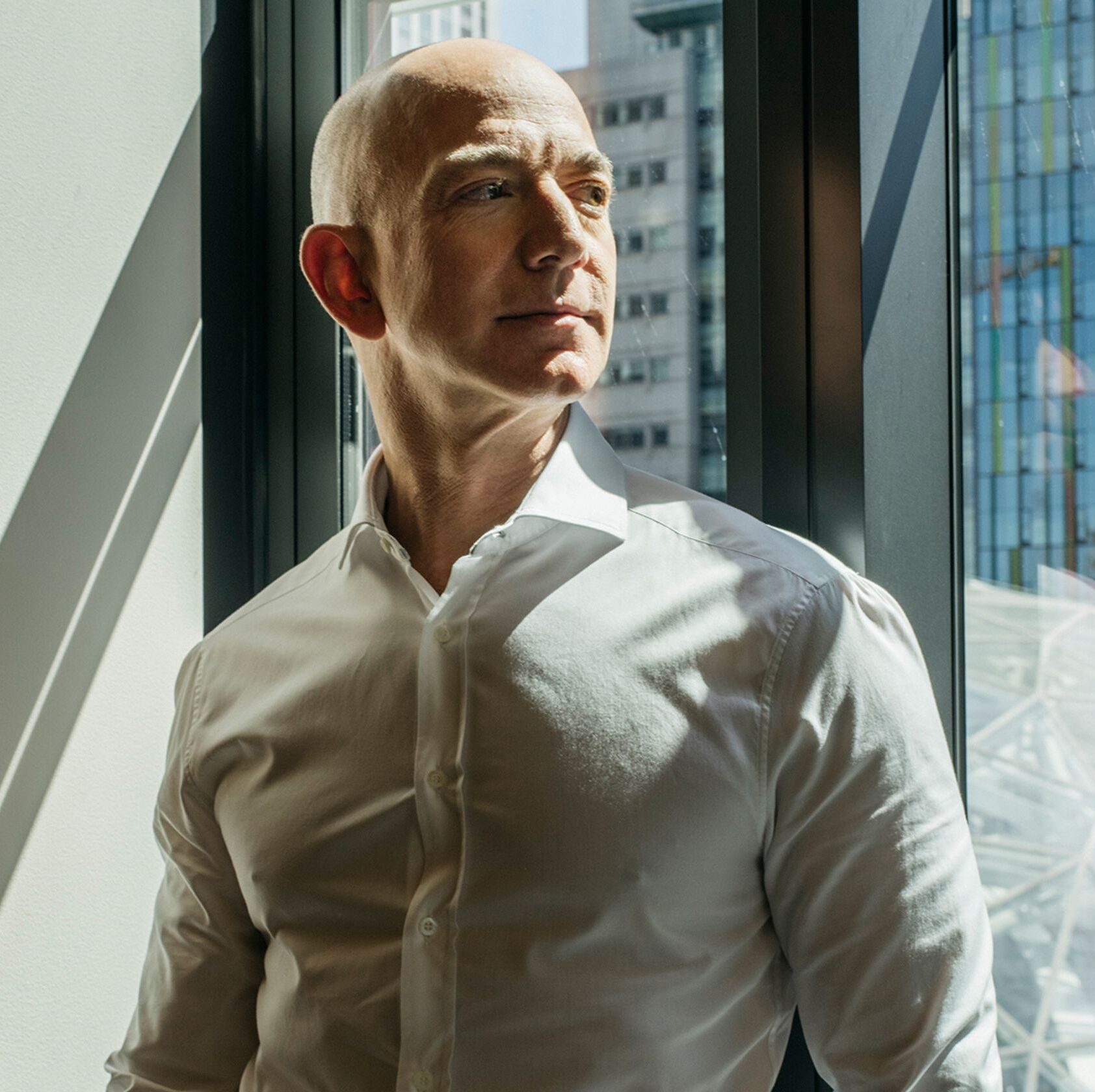 210203172949-restricted-01-2-jeff-bezos-career-unf-2